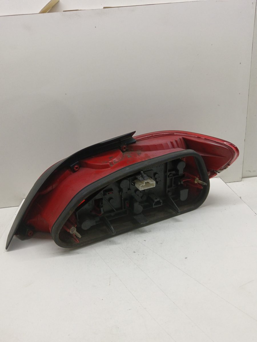 Farol Trasero Izquierdo Exterior Peugeot 406 (S1/S2) 1995-2005