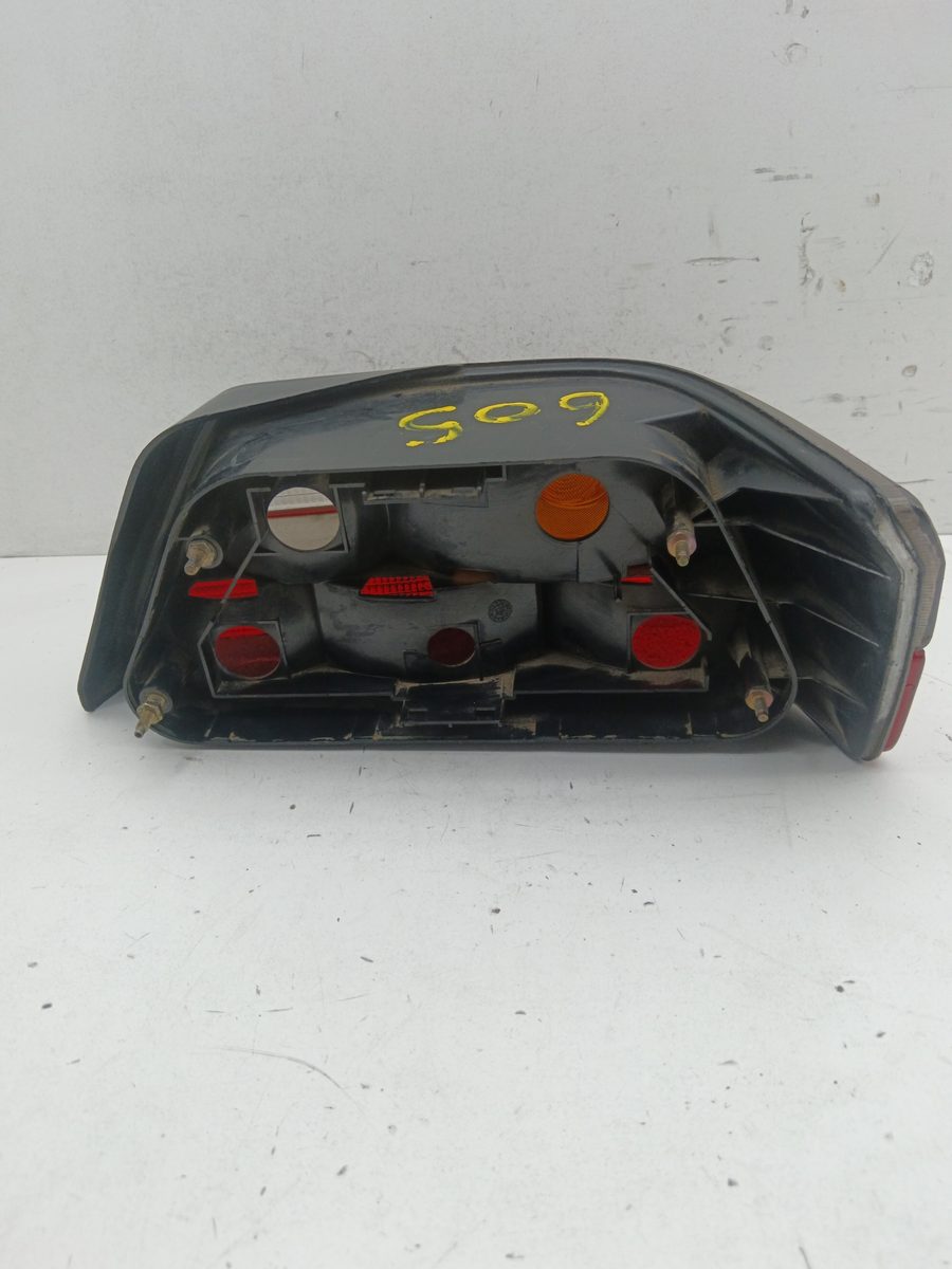 Farol Trasero Izquierdo Exterior Peugeot 605 1989-1998