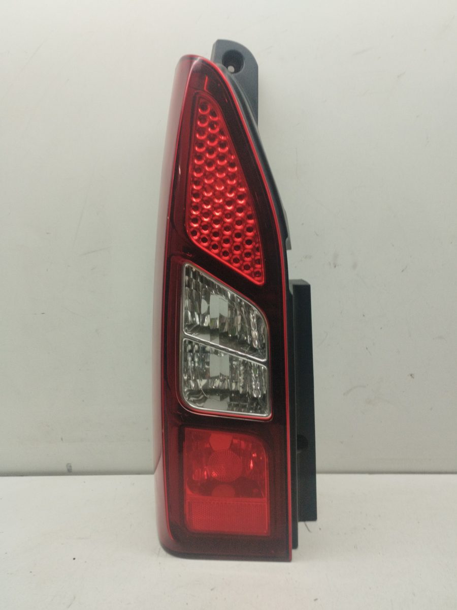 Farol Trasero Izquierdo Exterior Peugeot Partner (S2) 2002-2008