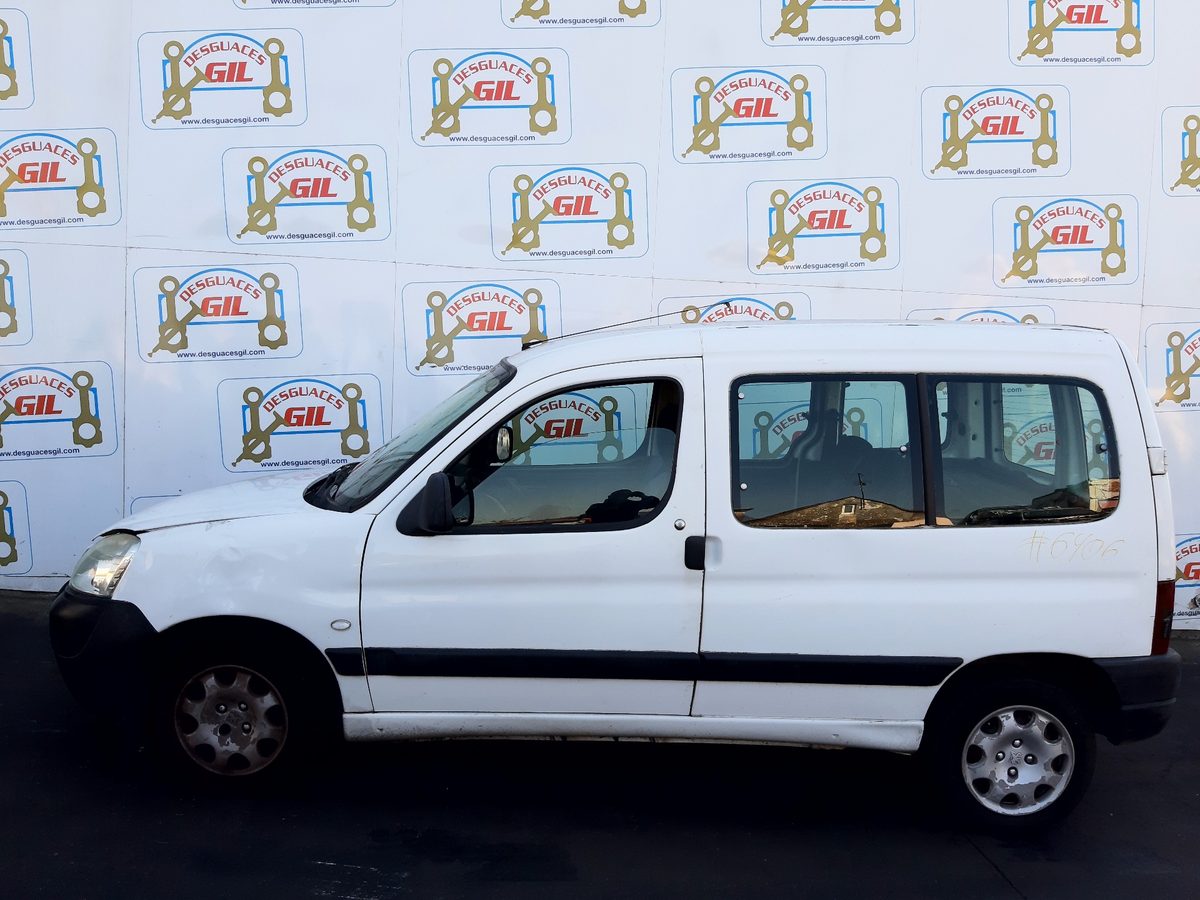 Peugeot Partner (S2) del que se desmontó esta pieza