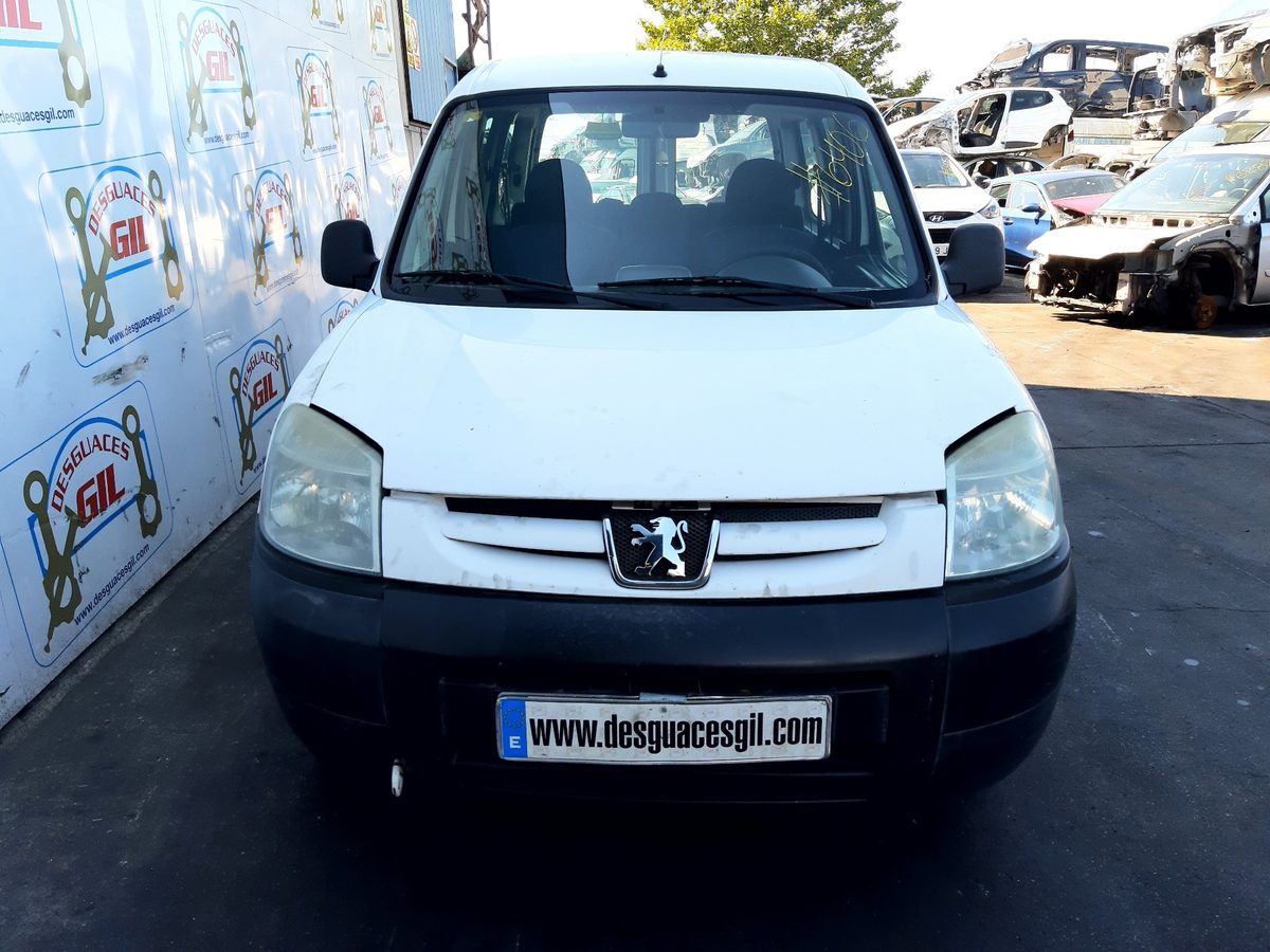 Peugeot Partner (S2) del que se desmontó esta pieza