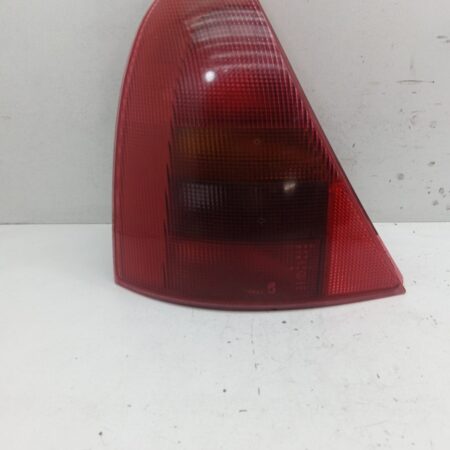 Farol Trasero Izquierdo Exterior Renault Clio Ii Fase I (B/CBO) 1998-2001