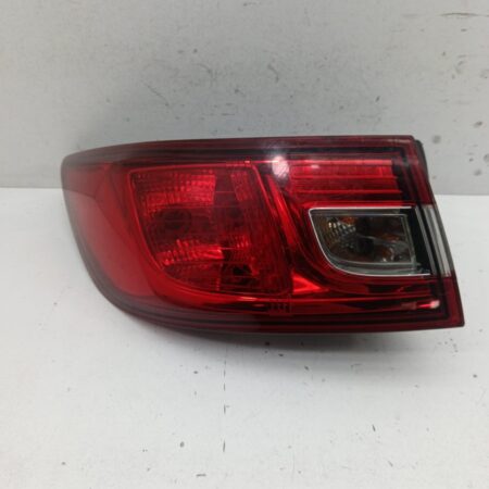 Farol Trasero Izquierdo Exterior Renault Clio Iv 2012-Actualidad Authentique