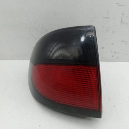 Farol Trasero Izquierdo Exterior Renault Megane Ii Berlina 3p 2002-2009 Diesel