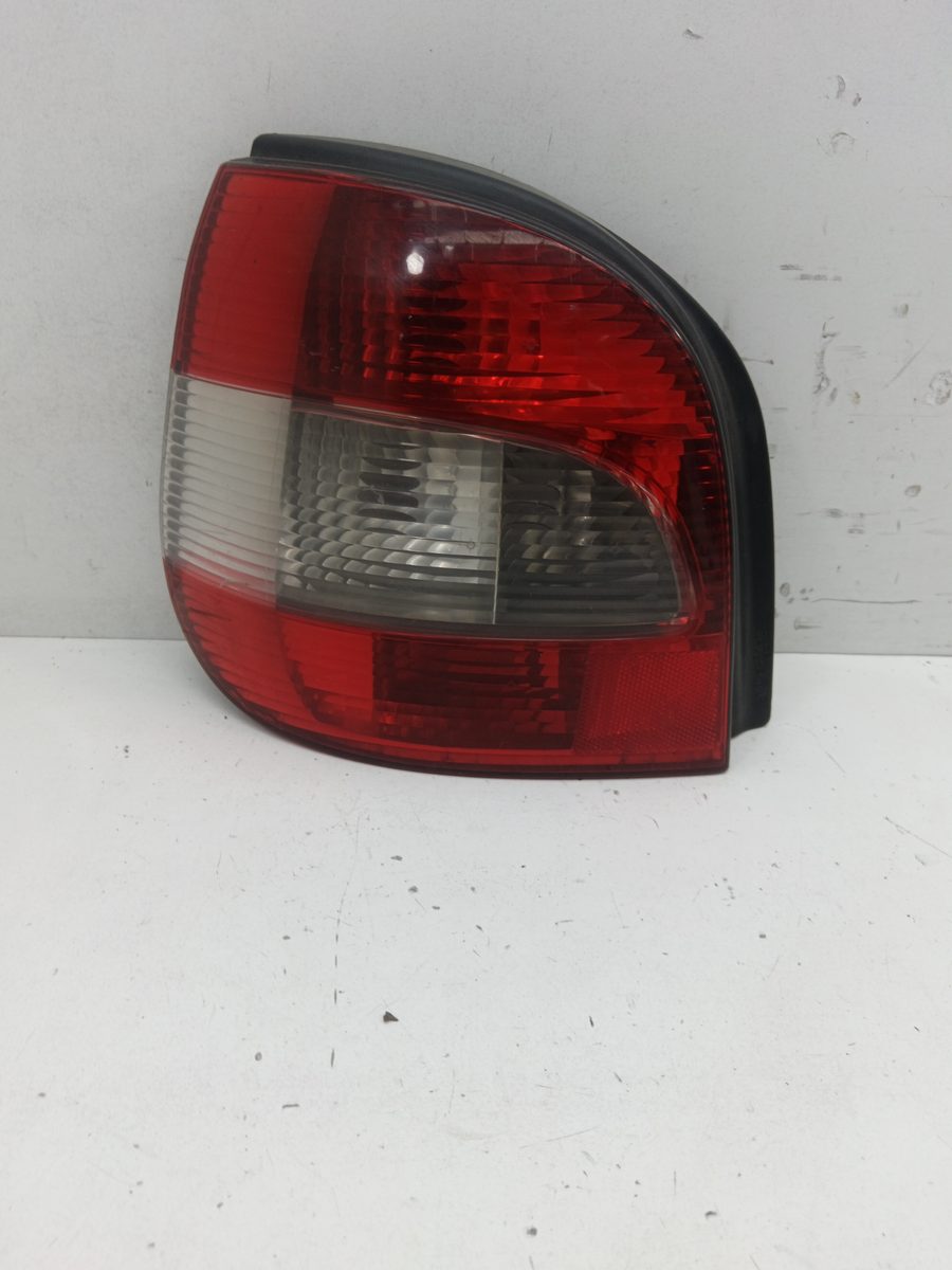 Farol Trasero Izquierdo Exterior Renault Scenic (JA..) 1999-2003