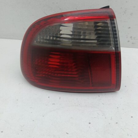 Farol Trasero Izquierdo Exterior SEAT Toledo (1M2) 1999-2004 Sport