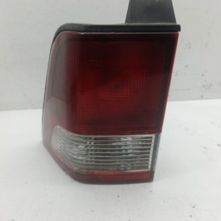 Farol Trasero Izquierdo Exterior Ssangyong Musso 1996-2001 Turbodiesel CAT