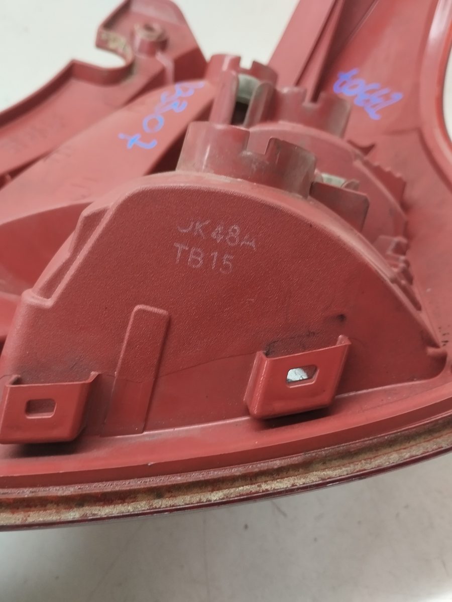 Farol Trasero Izquierdo Exterior Suzuki Swift (MZ) 2005-2012