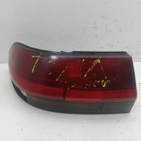 Farol Trasero Izquierdo Exterior Toyota Corolla 1986-1990 027019