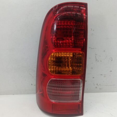 Farol Trasero Izquierdo Exterior Toyota Hilux (KUN) 2005-2016 Turbodiesel HELLA7125