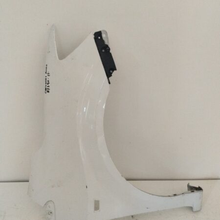 Guardabarro Delantero Derecho Chevrolet Sonic Berlina Hatchback 2011-2016 LTZ