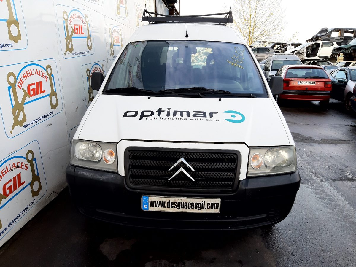 Citroën Jumpy del que se desmontó esta pieza