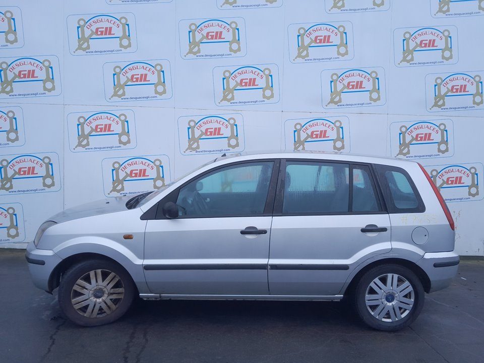 Ford Fusion (CBK) del que se desmontó esta pieza