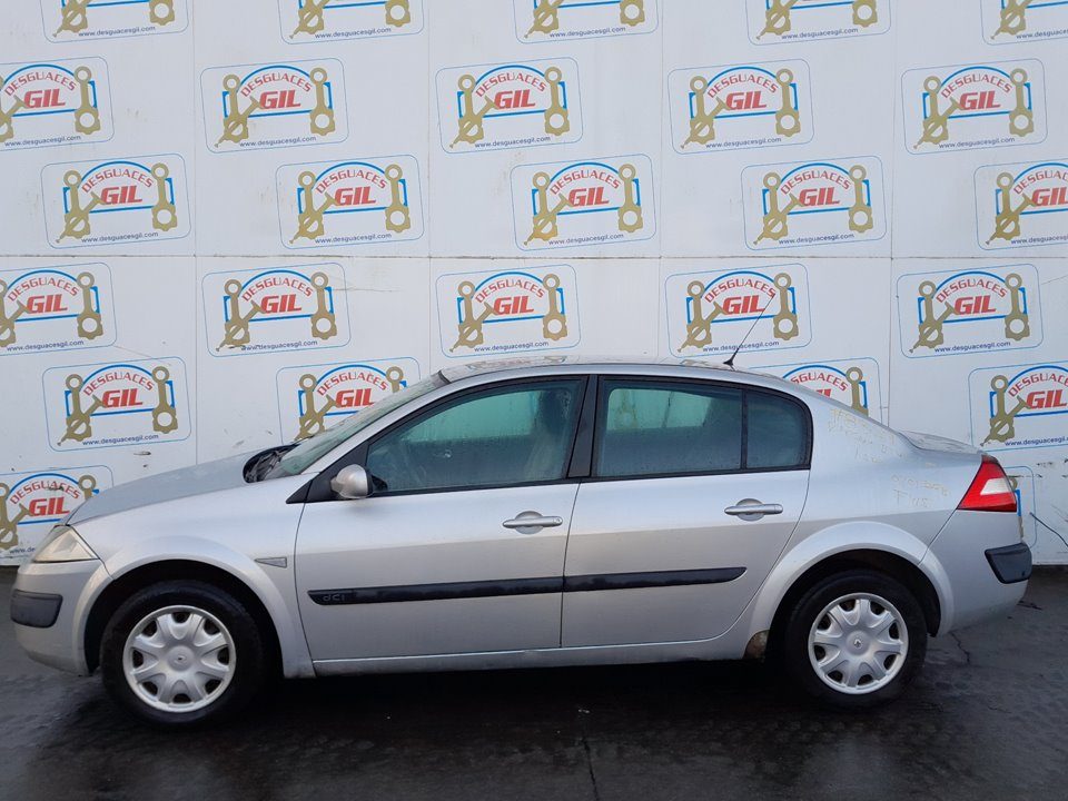 Renault Megane II Classic del que se desmontó esta pieza