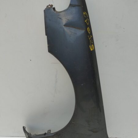 Guardabarro Delantero Izquierdo Mazda 626 Monovolumen (GW) 1997-2002 Comfort (74kW)
