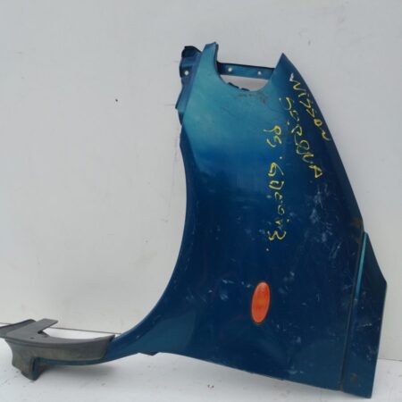 Guardabarro Delantero Izquierdo Nissan Serena (C23M) 1992-2002 Diesel