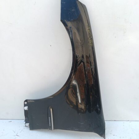 Guardabarros Mercedes-Benz Clase C (W203) Berlina 2000-2007 CDI (203.006)
