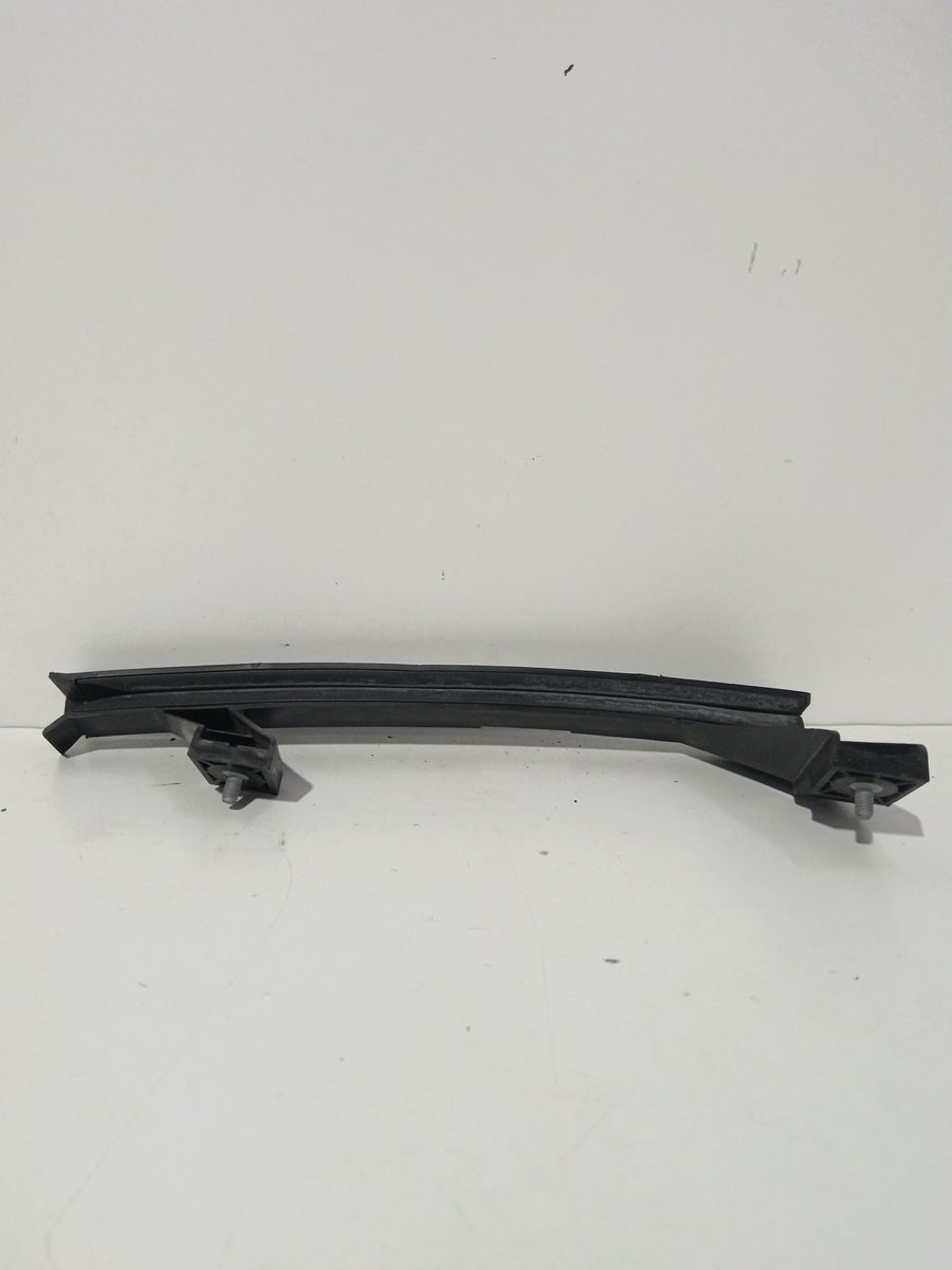 Guias de Vidrio Trasero Izquierdo Chevrolet Sonic Hatchback 2011-2016