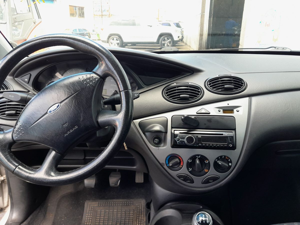 Ford Focus (CAK) del que se desmontó esta pieza