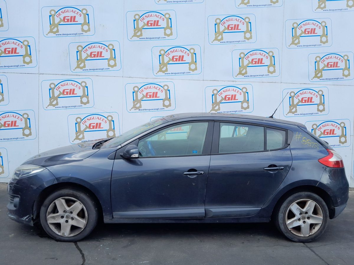 Renault Megane III 5 P del que se desmontó esta pieza