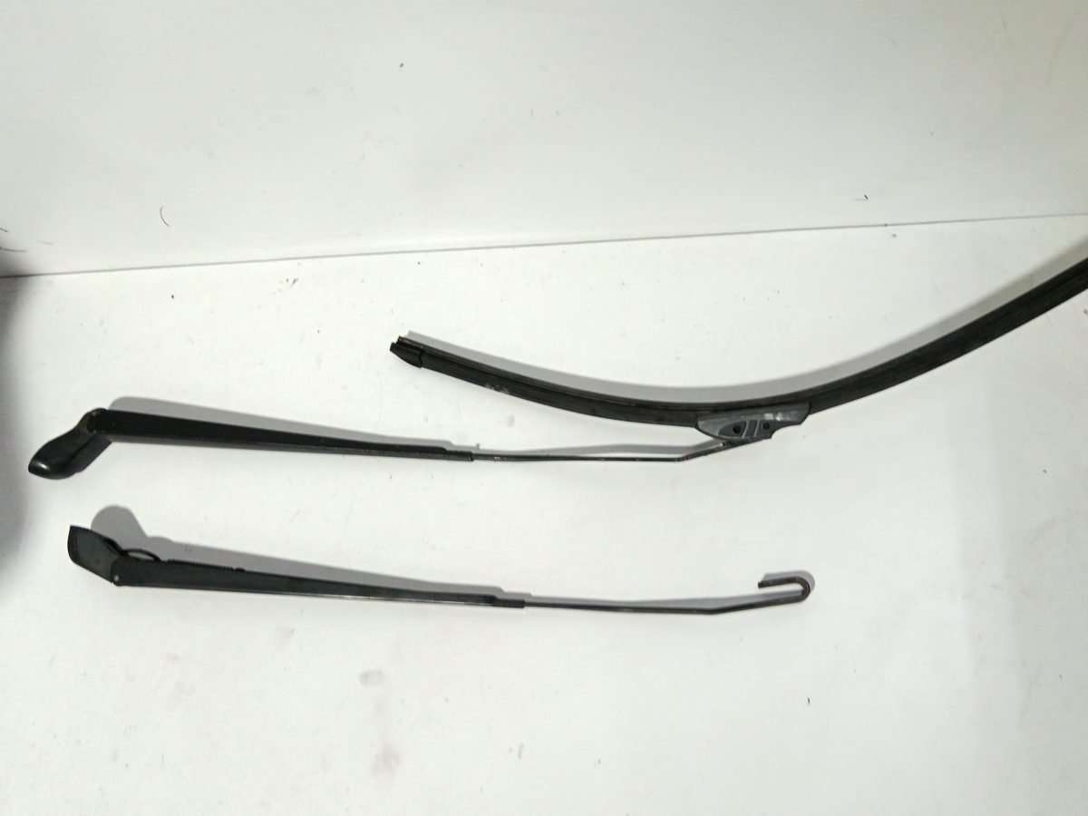 Juego De Brazos De Limpia Parabrisa Delanteros Citroën Xsara Picasso 1999-2011
