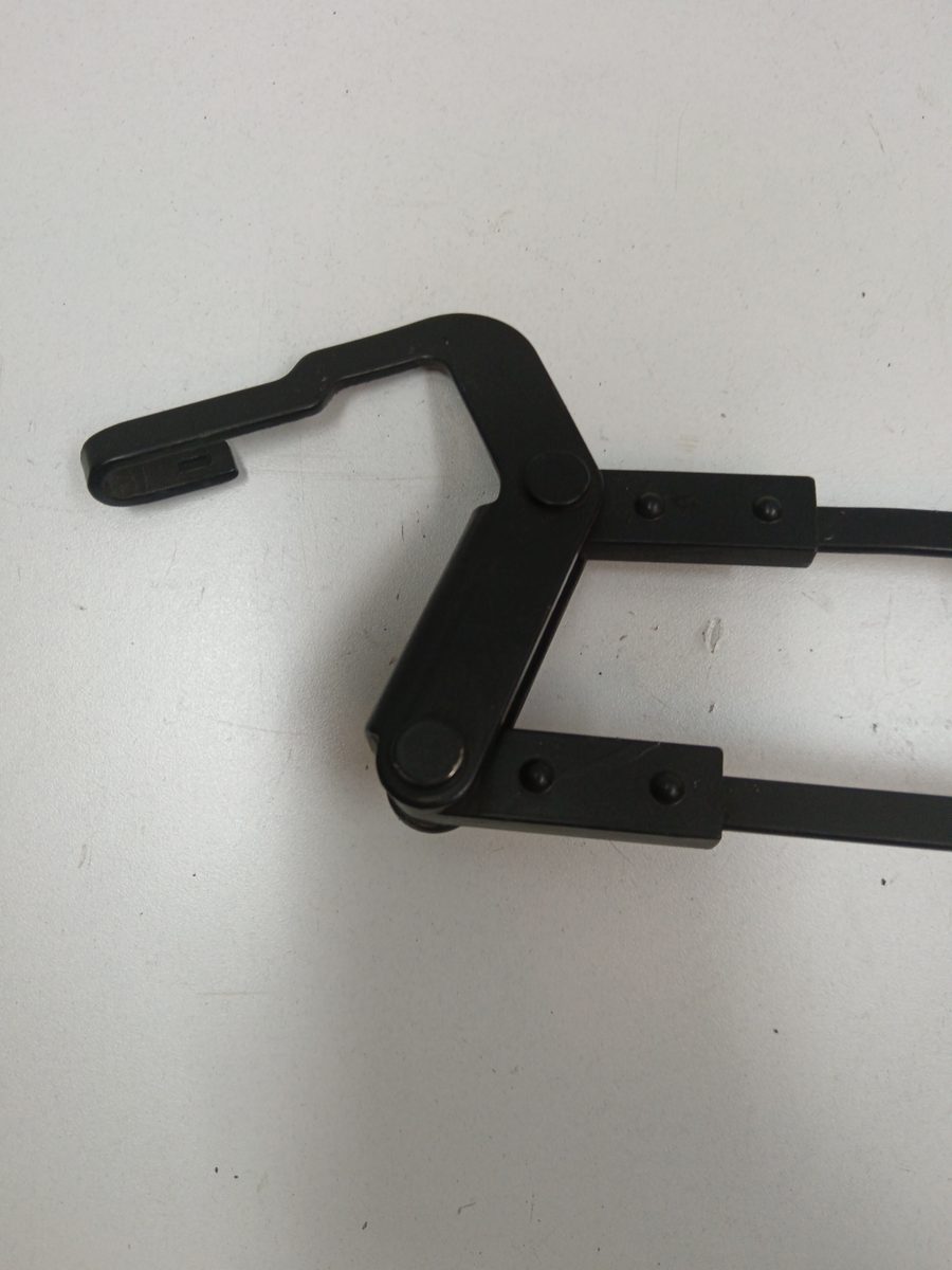 Juego de Brazos de Limpia Parabrisa Delanteros Renault Kwid 2020-2026
