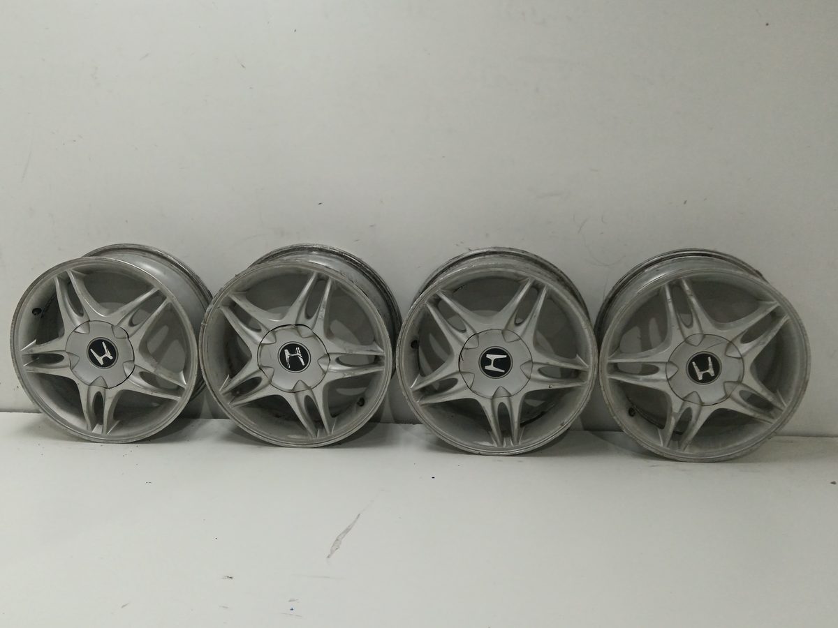 Juego De Llantas Honda Civic Berlina (EG/EH) 1991-1996 LSi Coupe S14560D