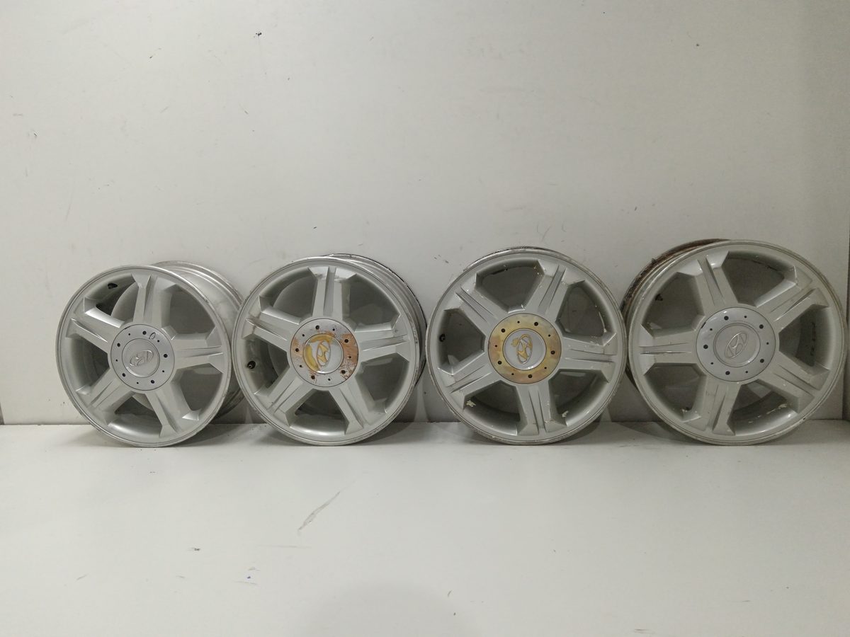 Juego De Llantas Hyundai Coupe (GK) 2002-2010 529102C190