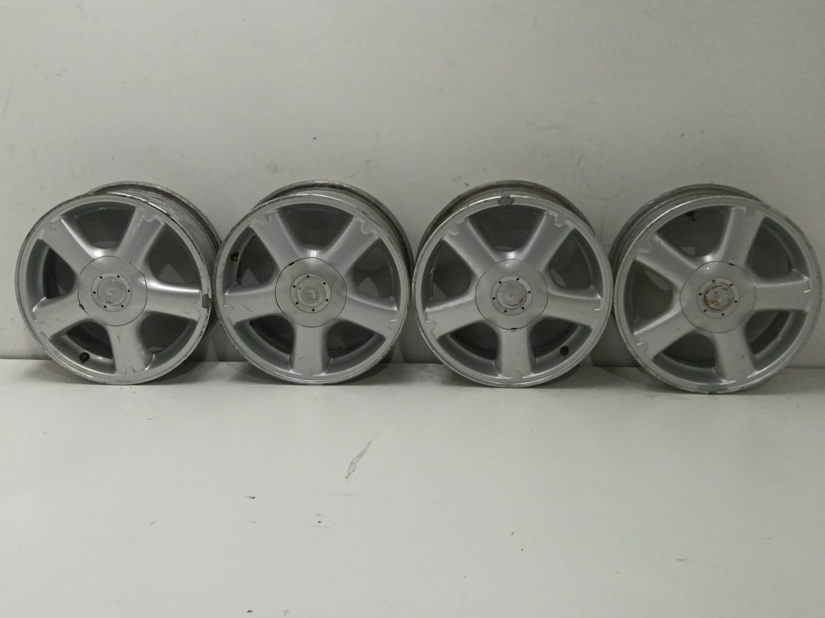 Juego De Llantas Nissan Almera (N15) 1995-2000 LX 51507HLB