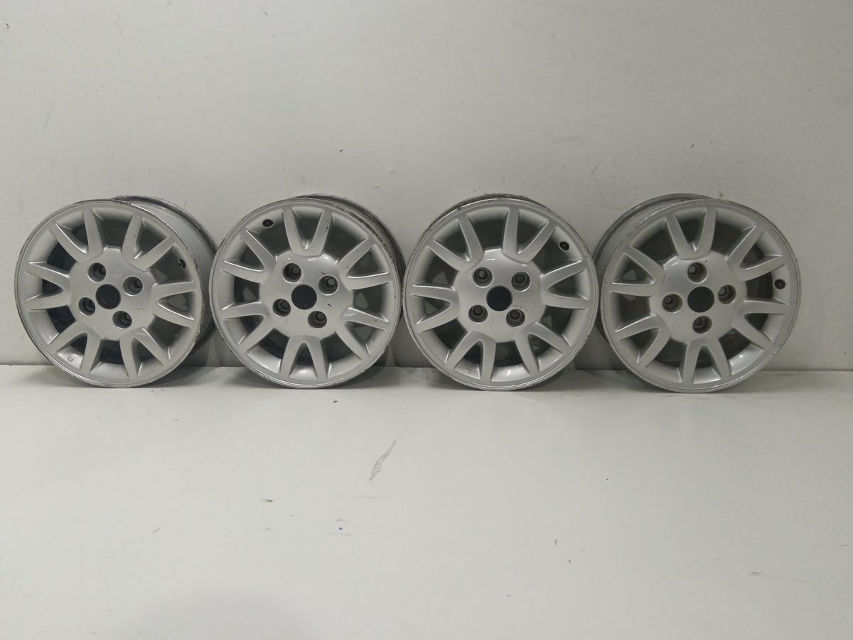 Juego De Llantas Nissan Primera Berlina (P11) 1999-2002 Turbodiesel CAT