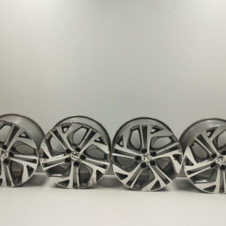 Juego De Llantas Peugeot 407 2004-2011 ST Confort 9677090177