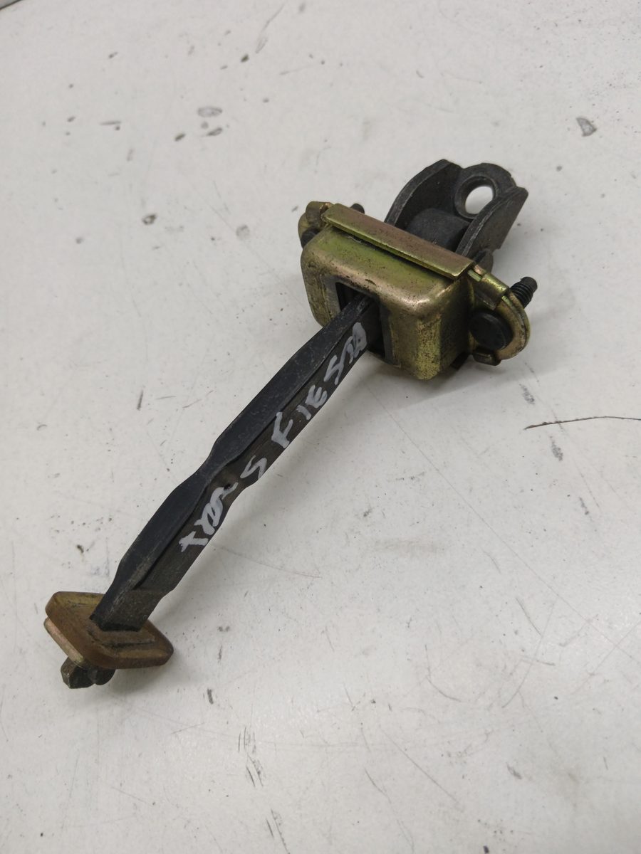 Limitador de Puerta Trasero Ford Fiesta (DX) 1999-2002