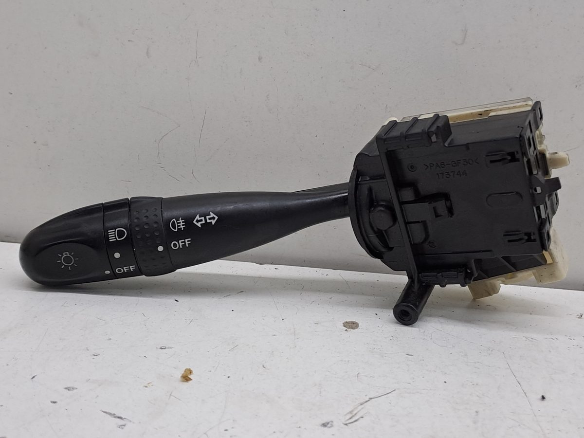 Llave de Luces y Señalero Suzuki Swift (MZ) 2005-2012