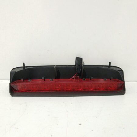 Luz Central De Freno Chevrolet Sonic Berlina Hatchback 2011-2016 LTZ