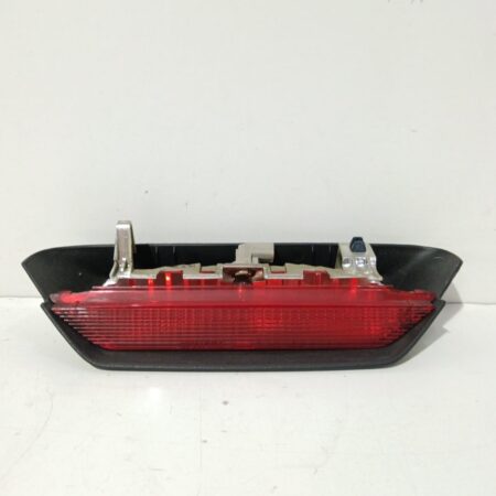 Luz Central De Freno Toyota Yaris (NCP1/NLP1/SCP1) 1999-2005 Linea Luna 52008