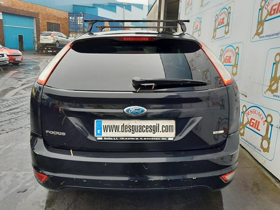 Ford Focus Lim. (CB4) del que se desmontó esta pieza