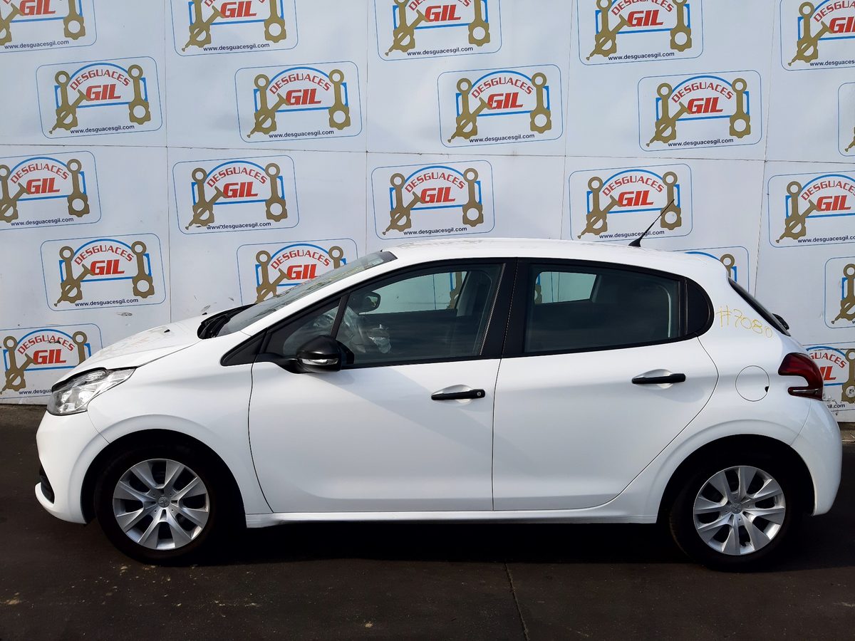 Peugeot 208 del que se desmontó esta pieza