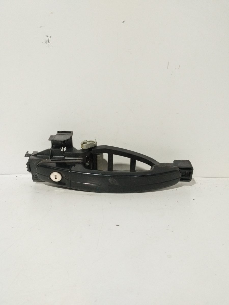 Manija Exterior Delantera Izquierda Ford Focus Lim. (CB4) 2007-2011