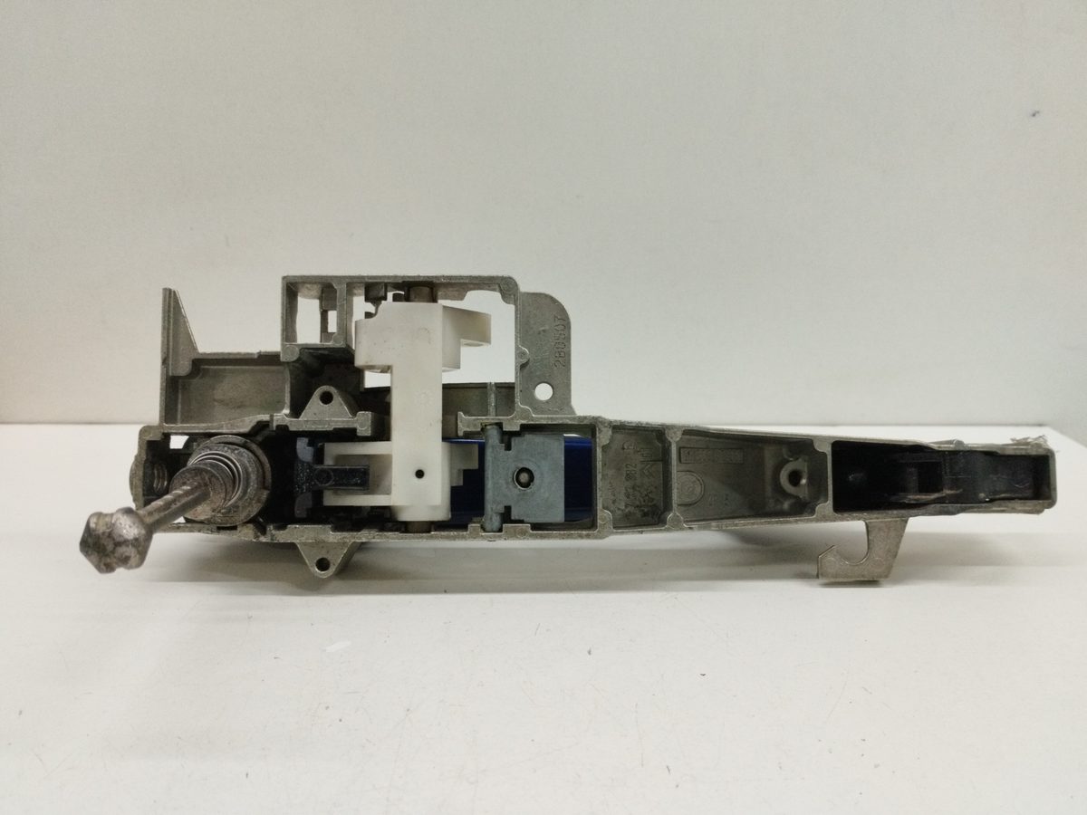 Manija Exterior Delantera Izquierda Peugeot 407 2004-2011