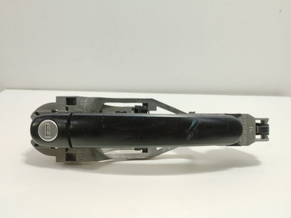 Manija Exterior Delantera Izquierda Volkswagen Fox (5Z1) 2005-2012 Básico 3B0837885