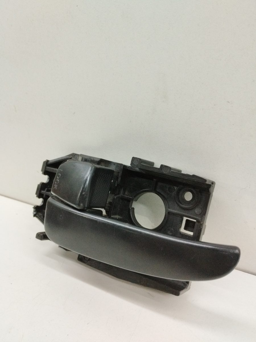 Manija Interior Trasera Izquierda Hyundai Elantra (XD) 2000-2008