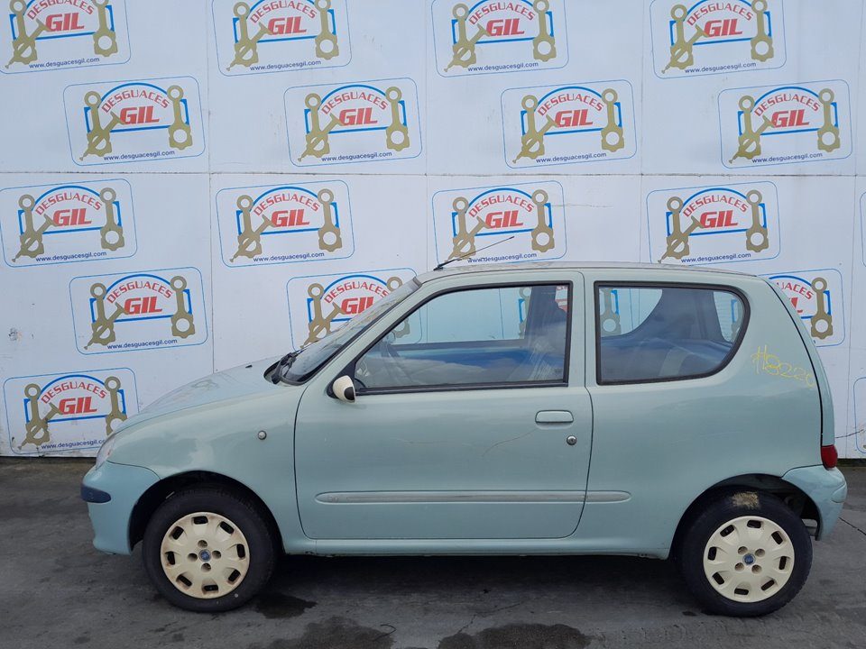 Fiat Seicento (187) del que se desmontó esta pieza