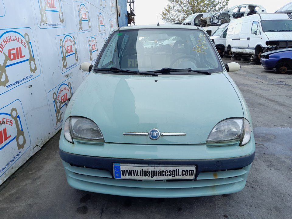 Fiat Seicento (187) del que se desmontó esta pieza