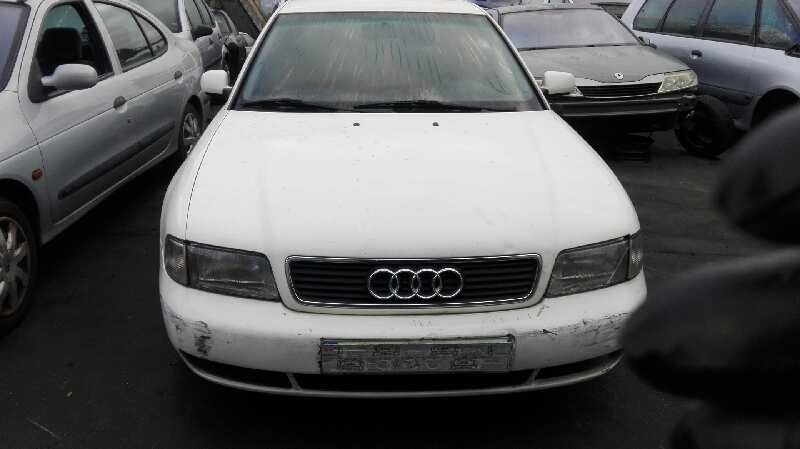 Audi A4 (B5) del que se desmontó esta pieza
