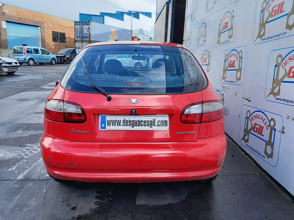 Daewoo Lanos del que se desmontó esta pieza