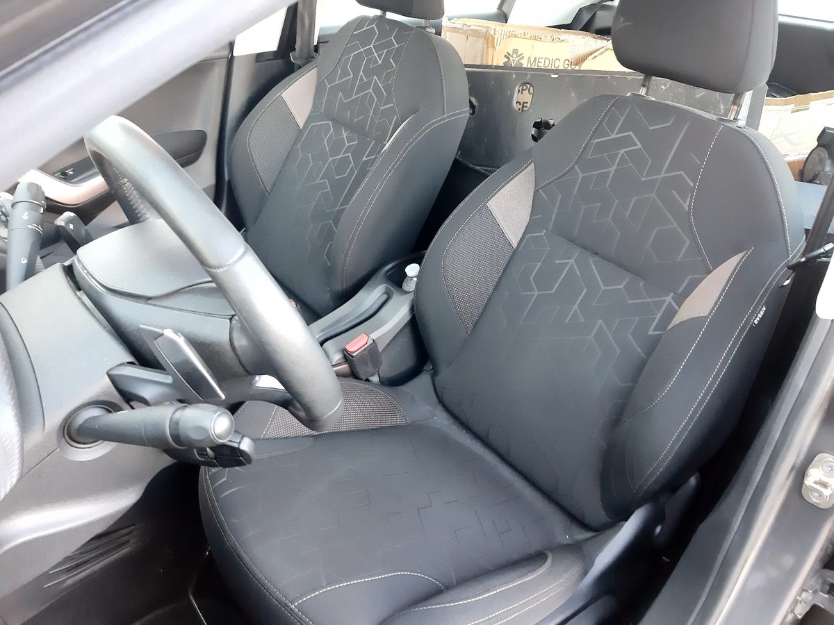 Peugeot 2008 (--.2013->) del que se desmontó esta pieza