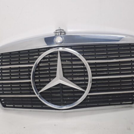 Moldura Fajo Farol I Mercedes-Benz Clase E (W123) Berlina+coupe 1976-Actualidad