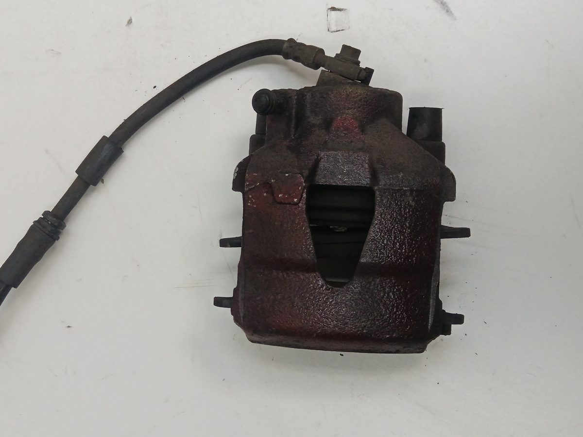 Mordaza De Freno Delantera Izquierda Volkswagen Up! (121) 2011-2016 *
