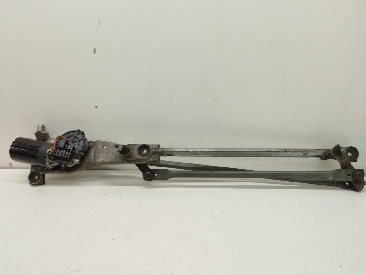 Motor Limpia Delantero Ford Focus Berlina (CAK) 1998-2004 0390241362