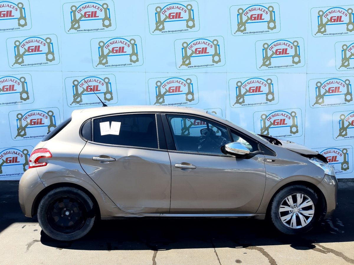 Peugeot 208 del que se desmontó esta pieza